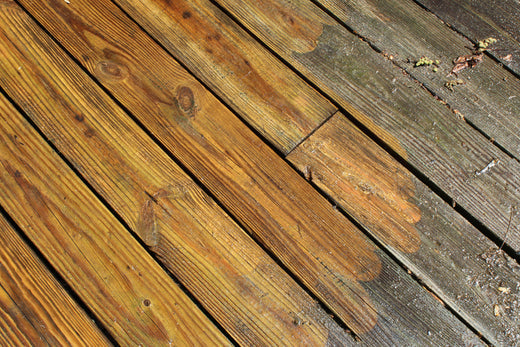 Groene aanslag verwijderen hout: de beste tips!